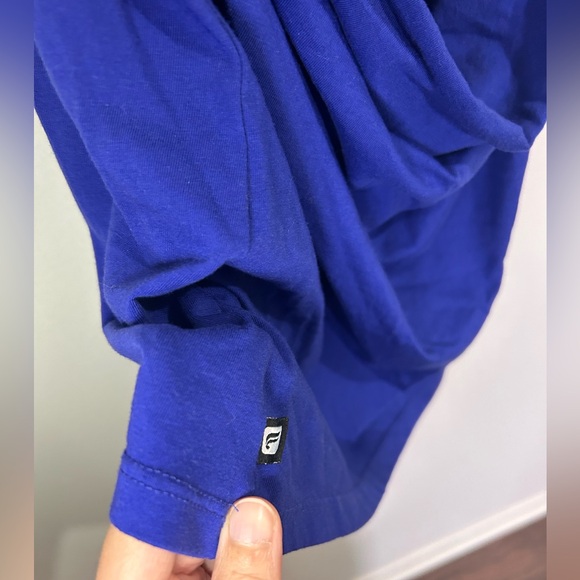 Fabletics Twist Workout Top - Picture 7 of 7